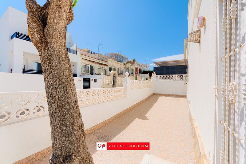 Foto f9f03661-9dd2-4ef1-80ea-0ed3dde514cb. Casa amb aparcament a San Miguel de Salinas
