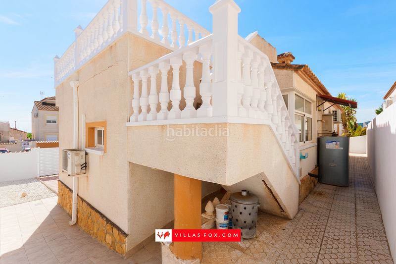 Foto 09d2e216-7f90-456e-996b-bca6a7ea02fe. Casa amb aparcament a San Miguel de Salinas