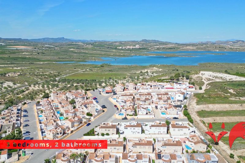 Foto 5300c656-02eb-4838-ae8f-d8539ee4cf59. Casa amb aparcament a San Miguel de Salinas