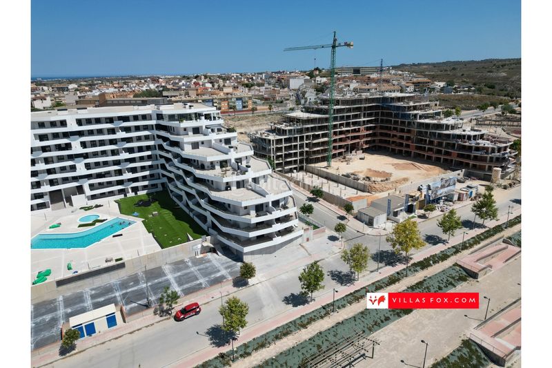 Foto b80bb1a5-7403-483b-8994-6ce147a358e5. Apartament amb aparcament a San Miguel de Salinas