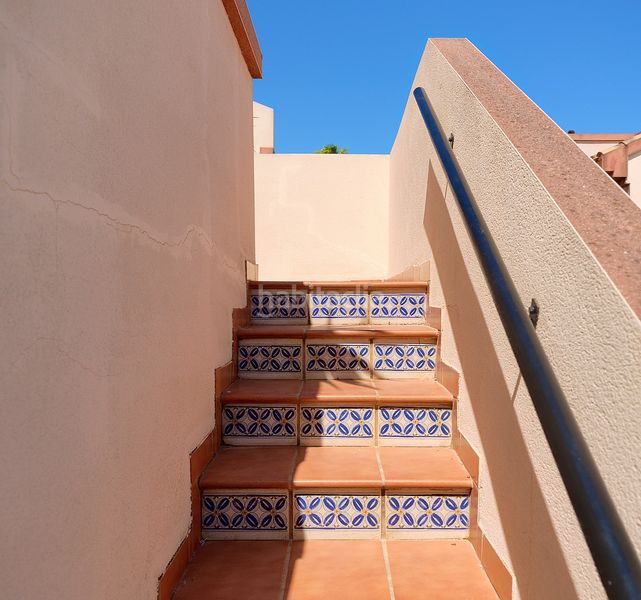 Foto 5811d032-a630-442d-ba95-764e74d239ab. Casa adossada a San Miguel de Salinas