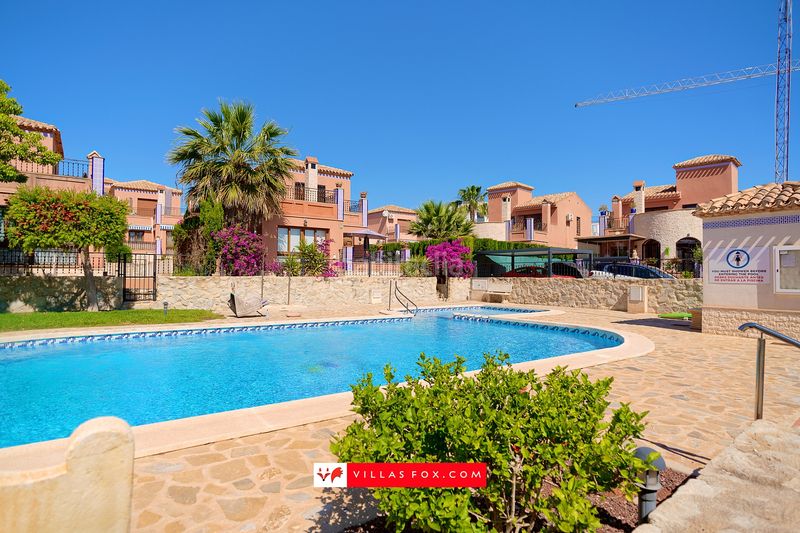 Foto a27209f2-6234-4b99-b9fa-4418919bec2b. Casa adossada a San Miguel de Salinas