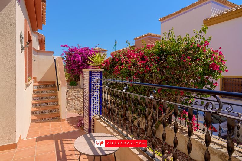 Foto c55019f3-9fff-4a1a-96d6-556b18c817ae. Casa adossada a San Miguel de Salinas