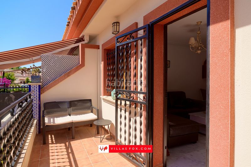 Foto d43224cc-f8fa-4a08-8886-620494222577. Casa adossada a San Miguel de Salinas