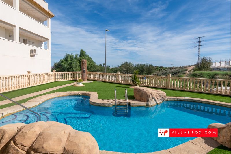 Foto 950ff7e0-546a-4d38-82ee-eb856add4caa. Apartament a San Miguel de Salinas