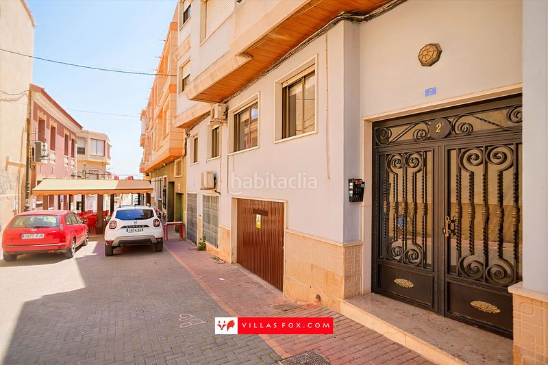 Foto b5f22bf6-299f-4f0b-92ec-f2b19b550dab. Apartament amb aparcament a San Miguel de Salinas
