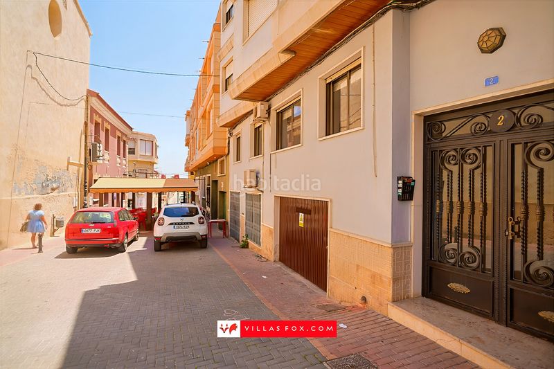 Foto ee66f590-b0c0-41bb-946c-5a1e9fc8fd0c. Apartament amb aparcament a San Miguel de Salinas