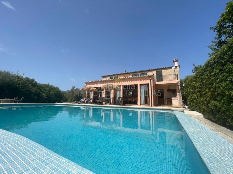 Foto bfb91c4e-4be9-4326-bc4d-23d779cea6fd. Affitto casale con parcheggio piscina in Pollença poble Pollença