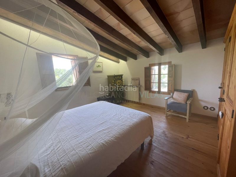 Foto ce4ca54b-e725-498c-b940-692fb74f1155. Lloguer masia amb aparcament piscina a Pollença poble Pollença