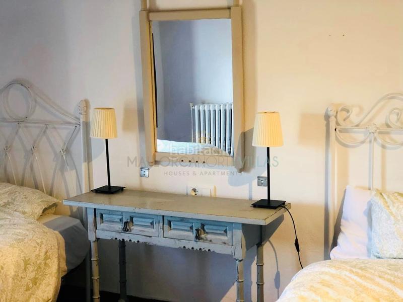 Foto 12b2aa18-c732-484d-a69b-d9fcc82fc422. Alquiler masía colonya casa rústica en idílico entorno natural en Pollença