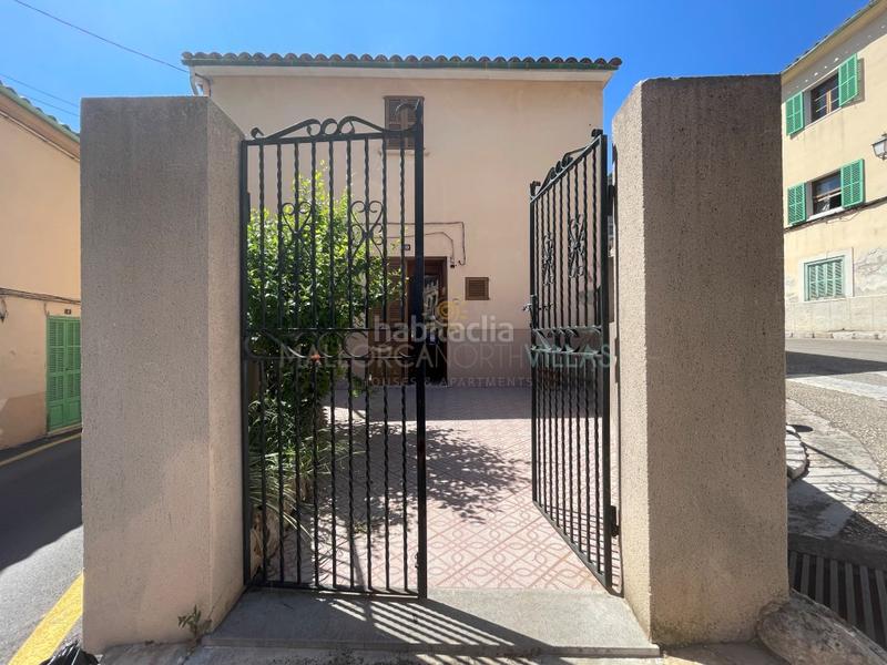 Foto 1dee6489-9c23-42cd-ae8f-dc2a4811aa57. Casa amb aparcament a Selva