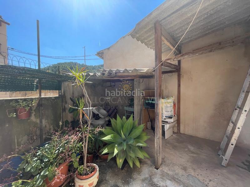 Foto f5e76b30-dd10-40d9-96c6-4160f64b0dcc. Casa amb aparcament a Selva