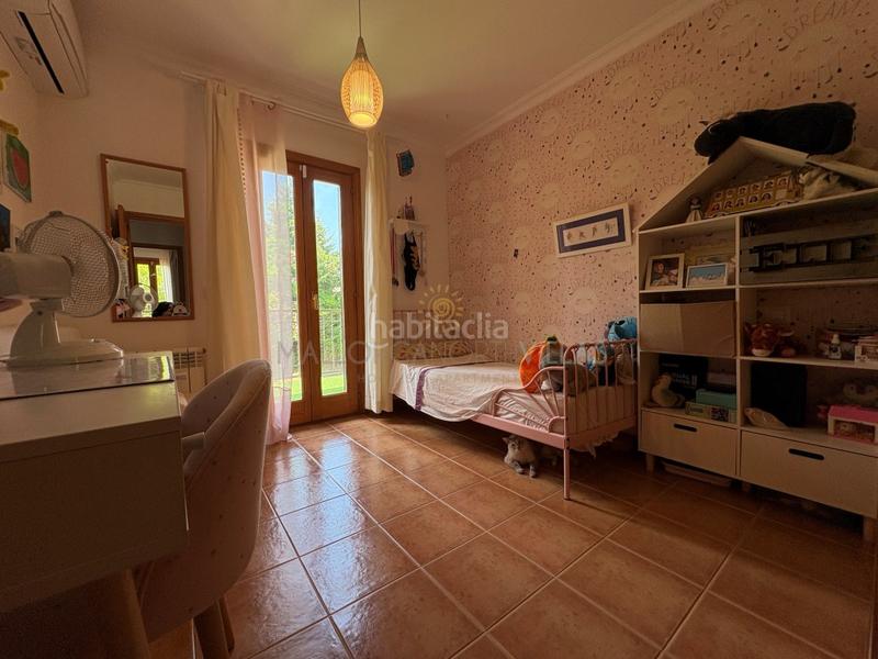 Foto 3b9d58fa-7e2d-4836-9154-51cf67c70e9d. Casa adossada amb aparcament a port de Pollença Pollença