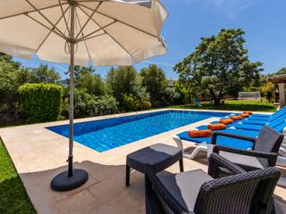 Rent Country house in Pollença Poble. Fantástica villa en pollensa disponible de noviembre a marzo