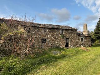 Masia a Lugar penaoseira 5. Casa penaoseira