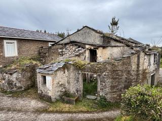 Mas à Lugar castiñeiras 5. Casa mañon castiñeiras