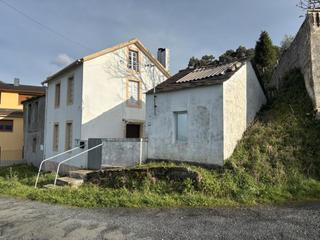 Maison jumelée  Lugar pe do altar 3. Casa barbos pe altar 3