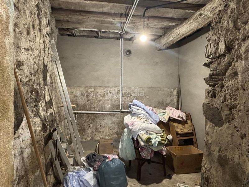 Foto a5837ac1-d886-449c-8947-988b6dadcc19. Masia amb aparcament a Mañón