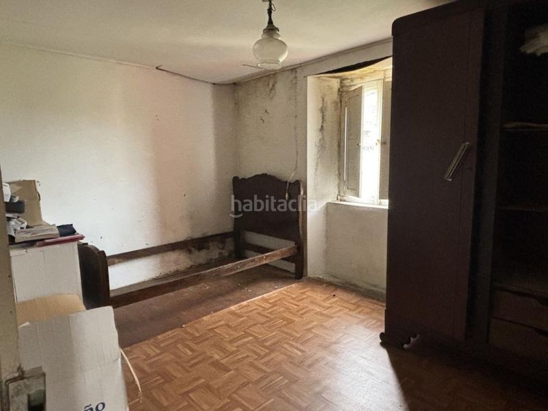 Foto cefdc4d0-3ffc-420e-be9f-a57b2f828268. Masia amb aparcament a Mañón