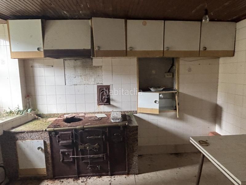 Foto a32da8d8-fd2f-47e9-ba5c-fb814fabb10a. Casa a corvelle 14 a Ortigueira