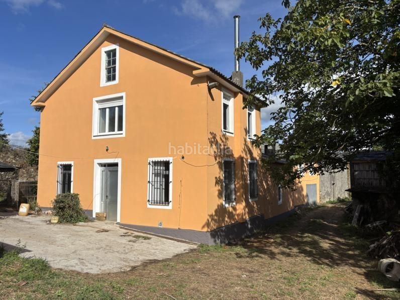 Foto 60be2d9e-c11d-4167-a97d-ab6da78fe12a. Mas avec parking dans Ortigueira