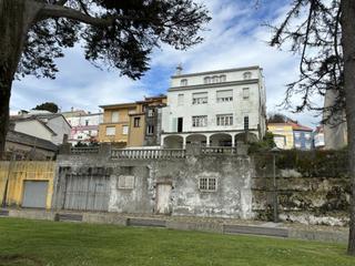 Casa aparellada en N/a 31. Casa sandomingo 31