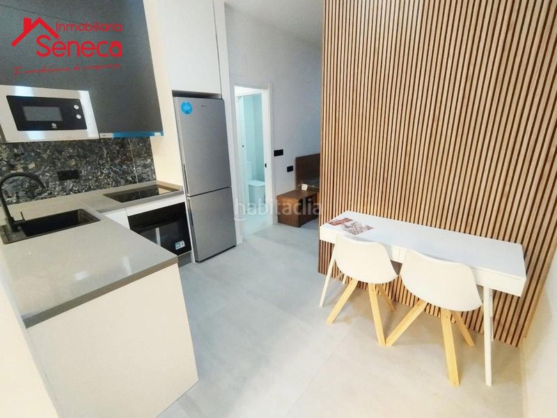 Foto cee435e8-3d59-4ff0-bc0a-25a5bdaa23e5. Estudi amb calefacció a Fátima - Levante Córdoba