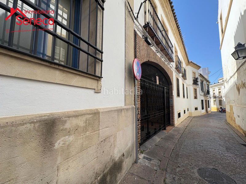 Foto 268823d2-3e76-4b94-9afd-ec3ca384e6dc. Aparcament cotxe a Centro Córdoba