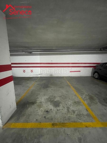 Foto 29bc501d-6557-421c-8155-3f4d64e003da. Parking coche plaza de garaje en virgen de las angustias en Córdoba