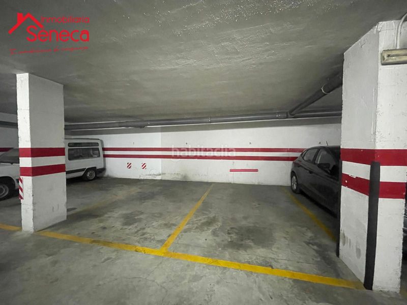 Foto db3de5a3-477d-4e2a-8042-0667e8bce721. Parking coche plaza de garaje en virgen de las angustias en Córdoba
