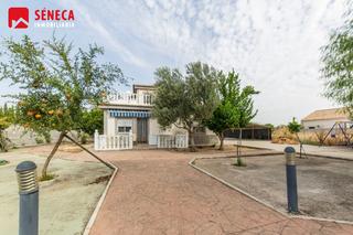 Chalet à Alcolea. Chalet independiente en zona quemadillas
