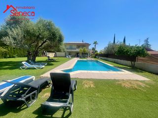 Chalet  Ortega y munilla. Chalet exclusivo zona sansueña