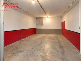 Aparcament cotxe  Almogávares. Garaje en almogávares