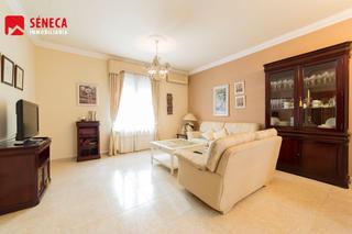 Casa  Julio romero guisado. Gran casa en fuente palmera