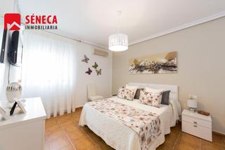 Casa a Ciudad Jardín - Zoco. Casa en ciudad jardin junto a la iglesia la inmaculada
