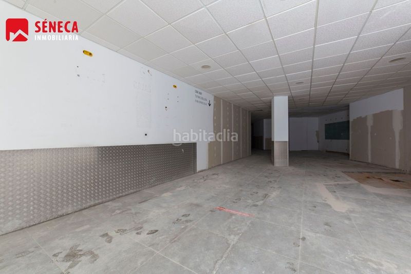 Foto 4dbd2778-4941-4083-b97b-f24e9838d4d0. Local comercial a Centro Córdoba
