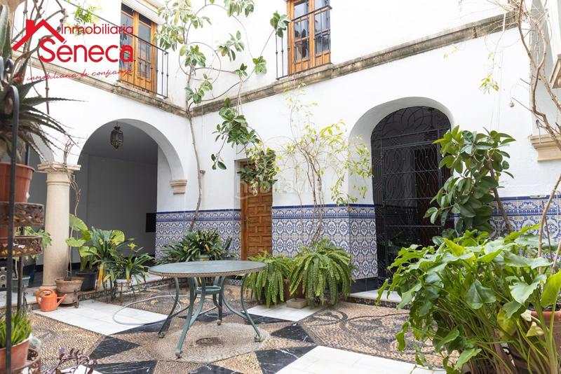 Foto e6f289f5-a01c-49a0-aa83-3a542eabd9d7. Maison avec chauffage parking piscine dans casco histórico - ribera - san basilio Córdoba