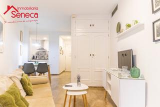 Piso en Centro. Apartamento con licencia de uso turistico