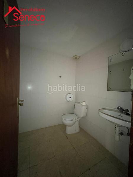 Foto 0a1acd09-ca6b-4311-b0bf-1e3797ca8eaf. Lloguer local comercial a Fátima - Levante Córdoba