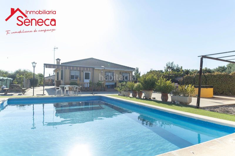 Foto fbac4c26-ff9c-46f1-a867-c1a618d29f64. Xalet amb aparcament piscina a El Higuerón Córdoba