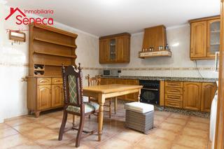 Chalet en Paraso Arenal - La Colina. Chalet independiente en torreblanca