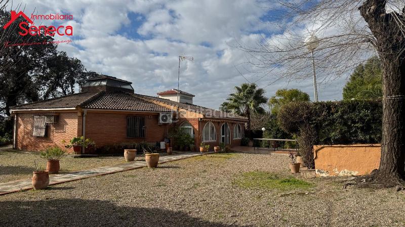 Foto c0fed578-b854-4c8e-a285-168436b50050. Xalet amb calefacció piscina a Paraíso Arenal - La Colina Córdoba