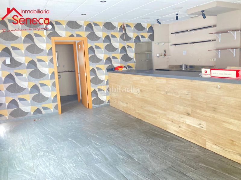 Foto b01f6d62-c1d9-4b0f-8b66-09a3bea046a0. Local comercial a Centro Córdoba