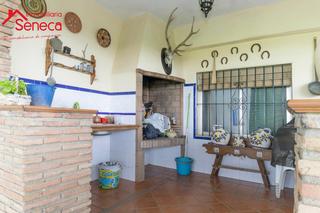 Xalet a El Higuerón. Chalet independiente en el higuerón
