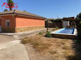 Chalet in El Higuerón. Parcela a tan solo 8 minutos del zoco