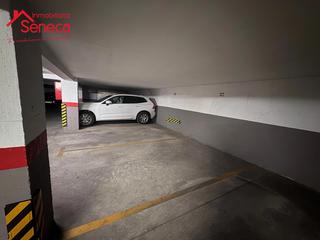 Rent Car parking  Diego serrano. Cochera en alquiler zona ciudad jardín