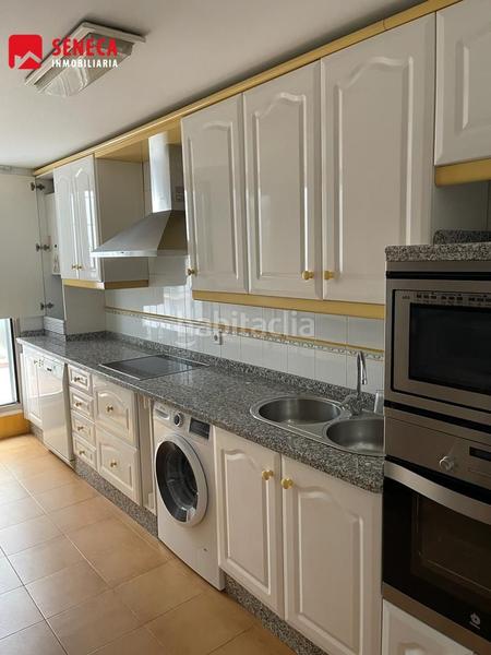 Foto ed53f62e-83f1-4e18-aa40-aff89a92dc82. Piso  en el vial en Santa Rosa - Valdeolleros Córdoba