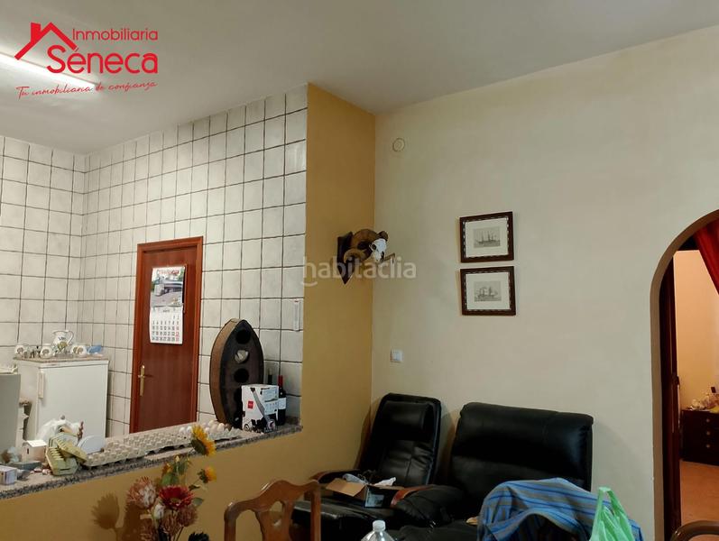 Foto 38749e9e-47b7-4476-9217-75514fd43f9b. Casa con parcheggio in Montoro