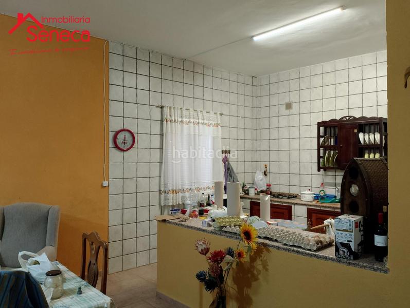 Foto 95f71c45-1b40-425b-8746-cf06c4f87ece. Casa con parcheggio in Montoro