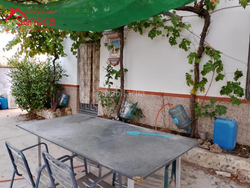 Foto fa87f138-7aba-4e9f-a94f-21be3fb9f265. Casa con parcheggio in Montoro